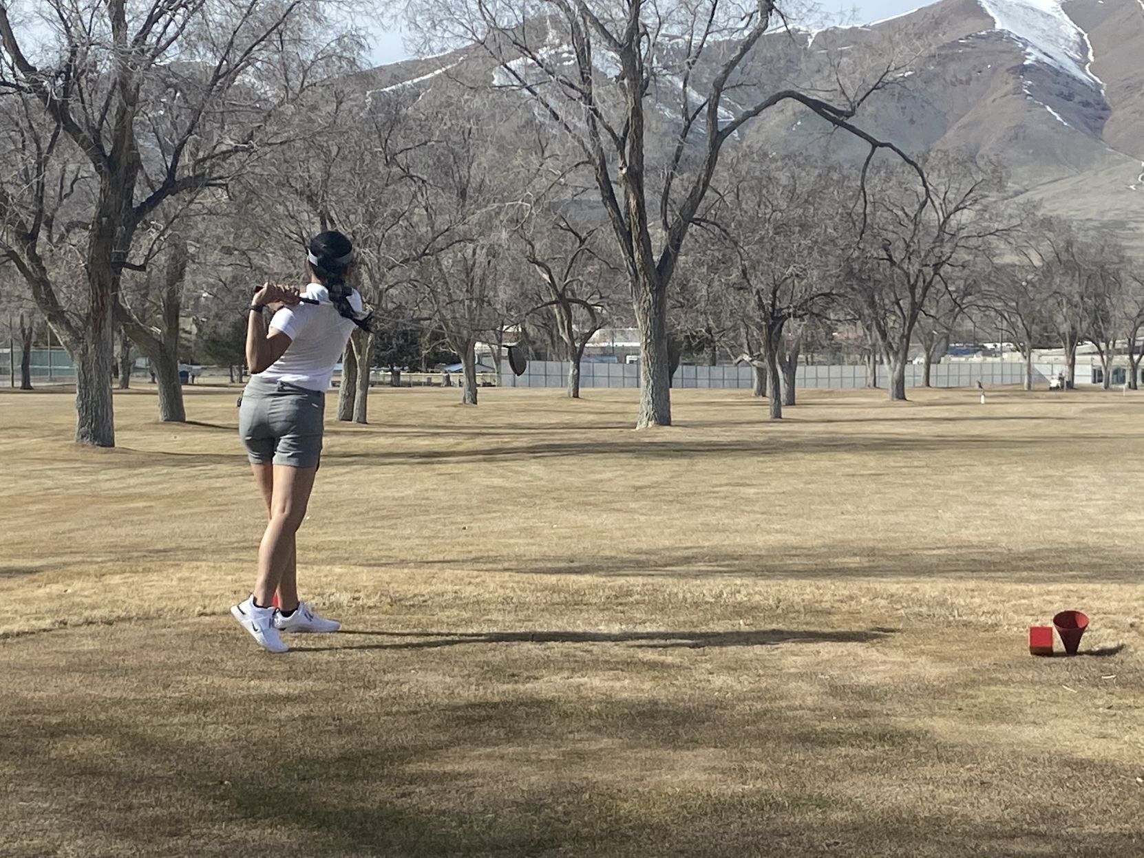 030621-elk-spt-3a-girls-golf-katrina-de-guzman-03.jpeg